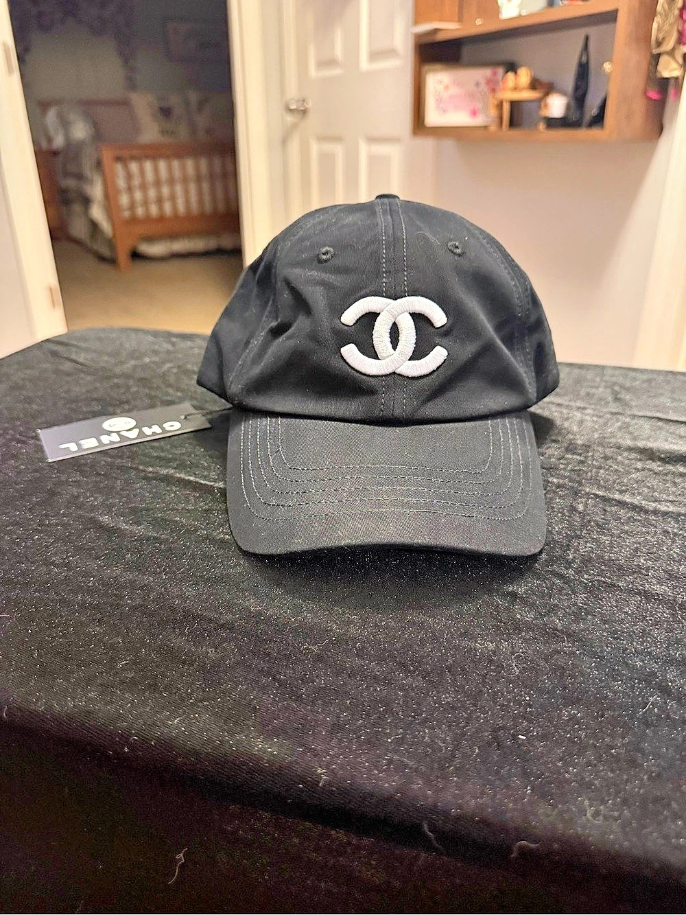 ChaneI Black Cotton CC Logo Cap 🧢 NWT